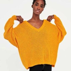 Zara V neck chunky loose sweater orange yellow S